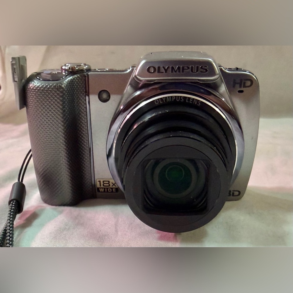 🔥Olympus SZ-10 Silver 14.0MP digital compact camera🔥 WORKING -TESTED